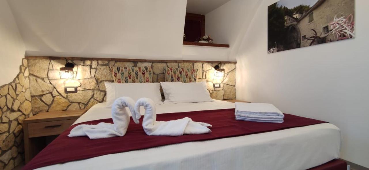 B&B Da Cesco Garda  Bagian luar foto
