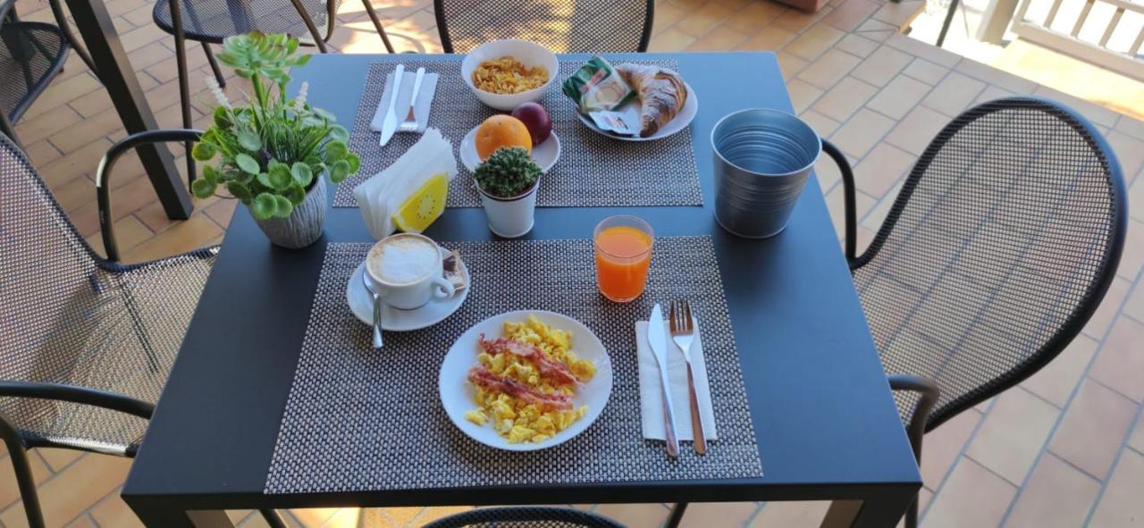 B&B Da Cesco Garda  Bagian luar foto