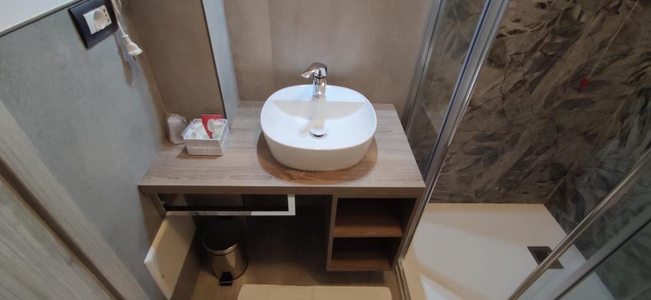 B&B Da Cesco Garda  Bagian luar foto