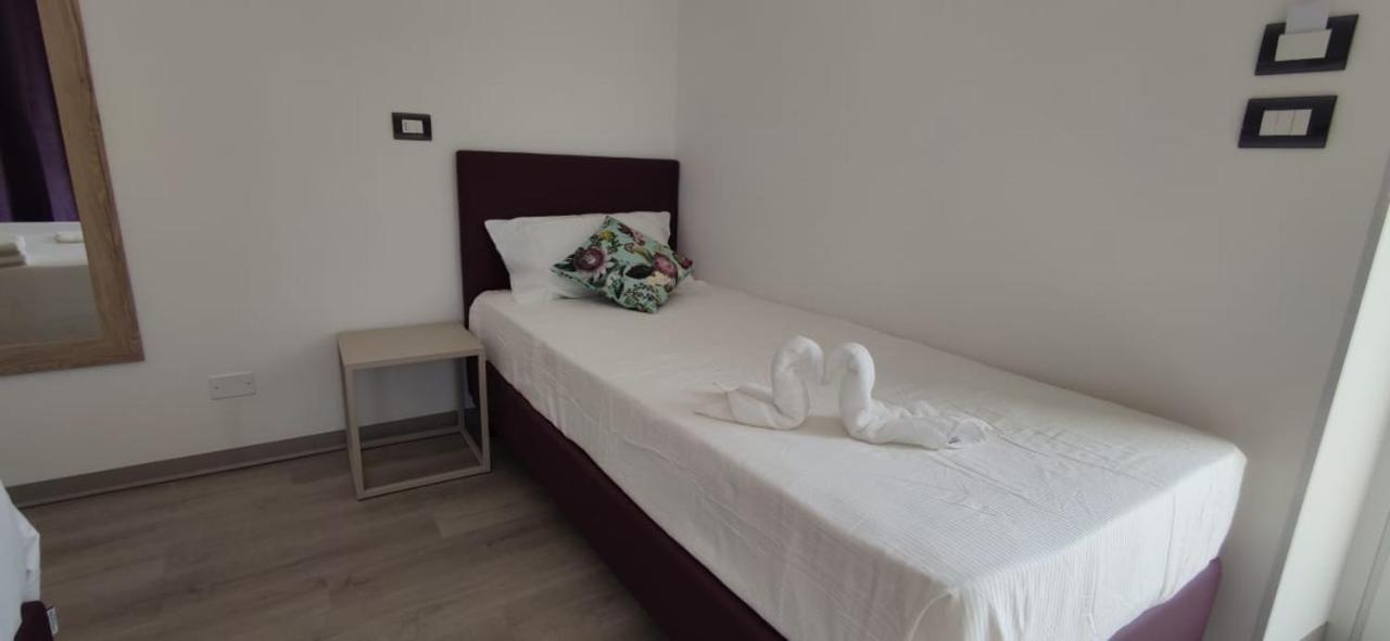 B&B Da Cesco Garda  Bagian luar foto